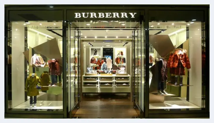 Burberry 温州旗舰店关闭 奢侈之城为何褪色？ | 饰品常识