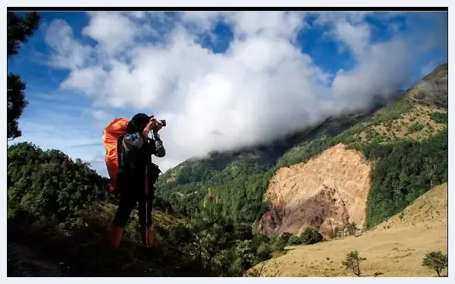 登山拍美景 告诉你该做哪些功课 | 摄影器材