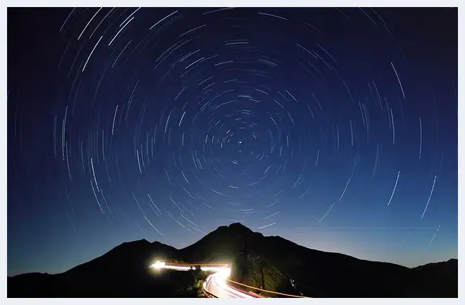 星空银河与星轨的拍摄技巧 | 摄影教学