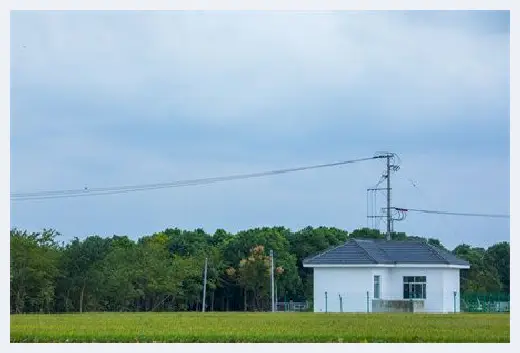 自建房百科 | 客厅如何摆放鱼缸方向？禁忌有哪些？ | 自建房百科