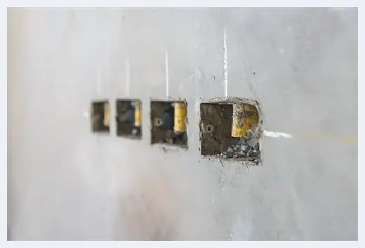 自建房常识 | 大厅里的楼梯如何设计好？解秘楼梯有哪几种款式？ | 自建房常识