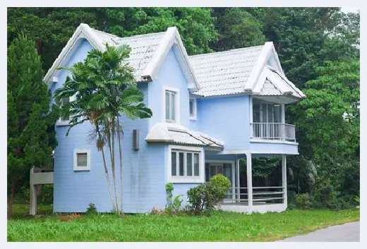 自建房学堂 | 七室三厅还带泳池的三层农村自建房，简约别致，你绝对不能错过！ | 自建房学堂