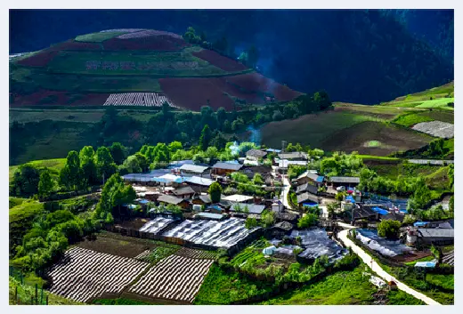 自建房常识 | 带车库的两层农村别墅，实用又好看，看完赶紧收藏吧！ | 自建房常识