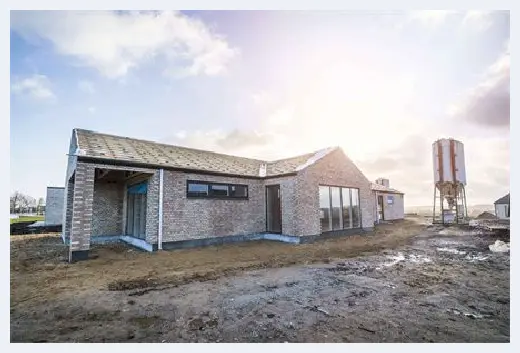 自建房教程 | 养护过程中混凝土盖薄膜还洒水吗？ | 自建房教程