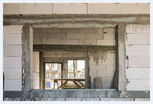 自建房知识 | 家里的复合地板鼓包了有什么办法变平？ | 自建房知识