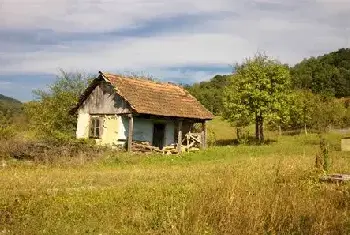 自建房百科 | 2018年农村贫困户建房超出面积该如何处理，会强拆吗？